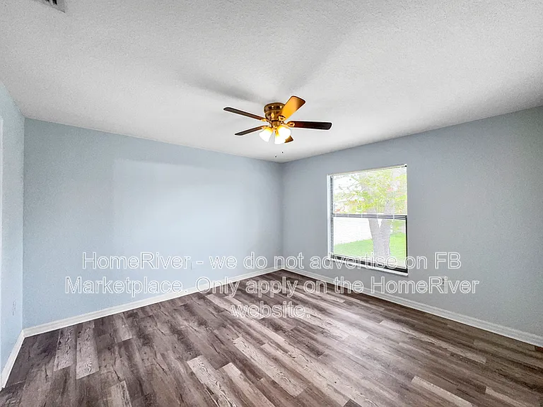 544 Flamingo Dr — Photo 8