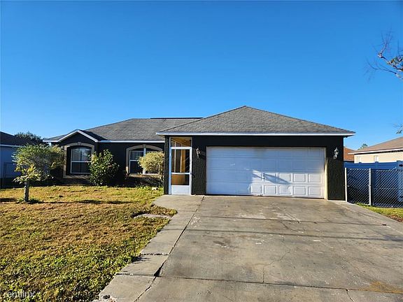 2nd image of 907R Picardy Dr