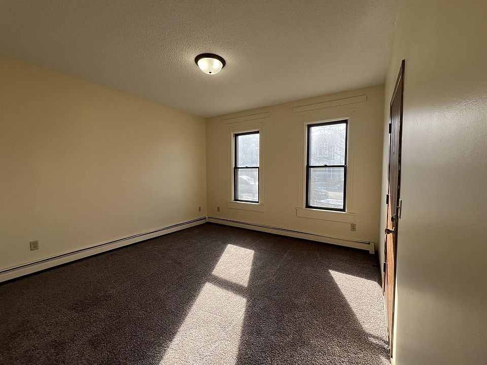 1st image of 2615 8th St S #11173718