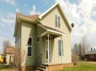 1038 Quinnesec St, Quinnesec, MI 49876