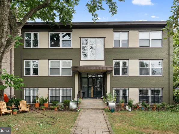 1301 S Carolina Ave SE APT 7, Washington, DC 20003