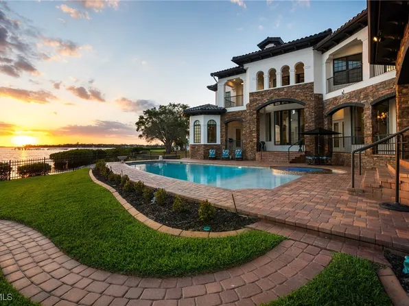 2107 4th Street Ct W, Palmetto, FL 34221