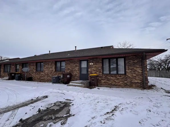 2435 Windridge Ct, Rockford, IL 61108
