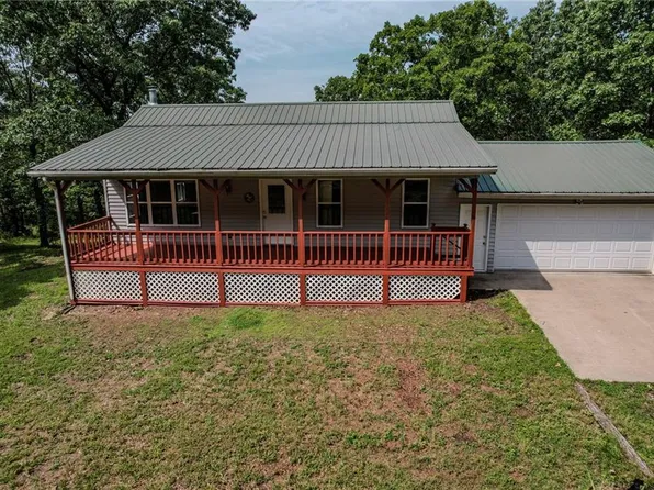 13589 Pumkin Rd, Wheatland, MO 65779