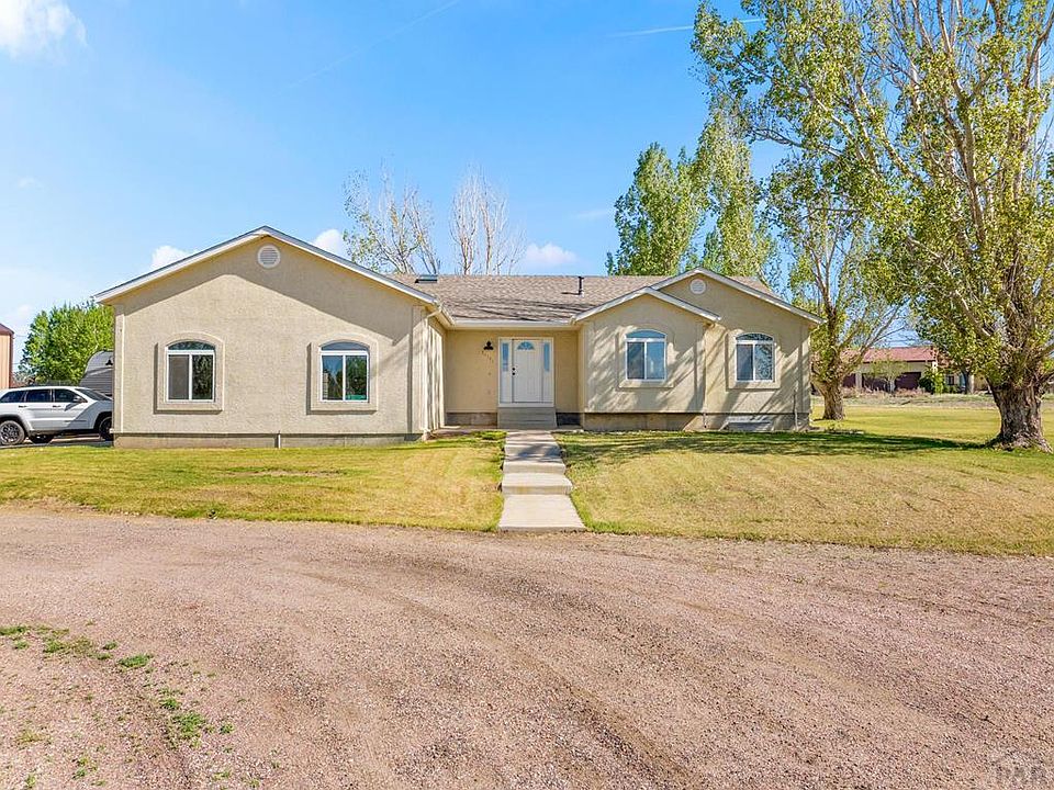 1st image of 24070 Crystal Ln