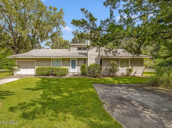 112 Palmetto Ct, Saint Simons Island, GA 31522