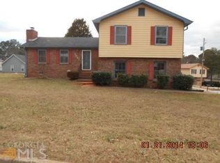 2047 Marbut Ln, Lithonia, GA 30058