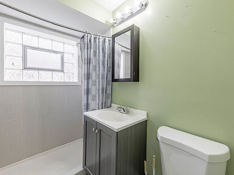 5508 W 55th St #10 — Photo 13