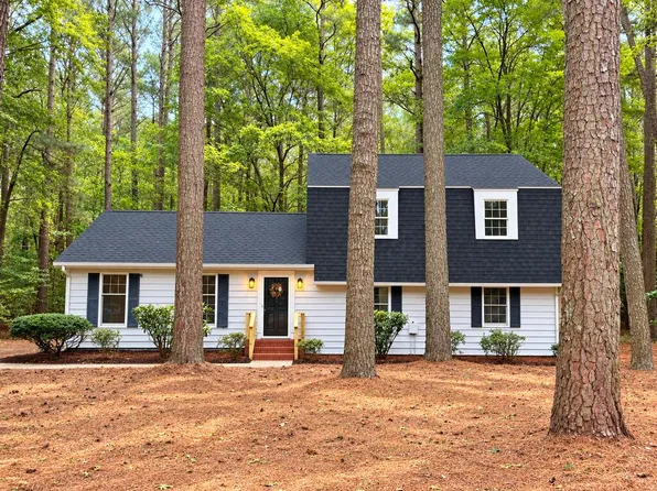 14 Frances St, Onancock, VA 23417