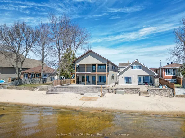 715 Lakeshore Dr, North Bay, ON P1A 2G3