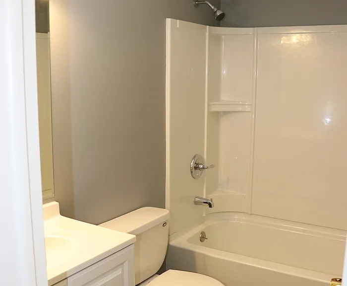 1596 Lake St — Photo 14