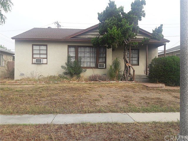 1st image of 5709 Silva St