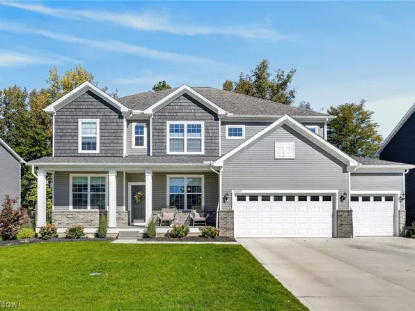 32002 Westview Trl, Avon Lake, OH 44012