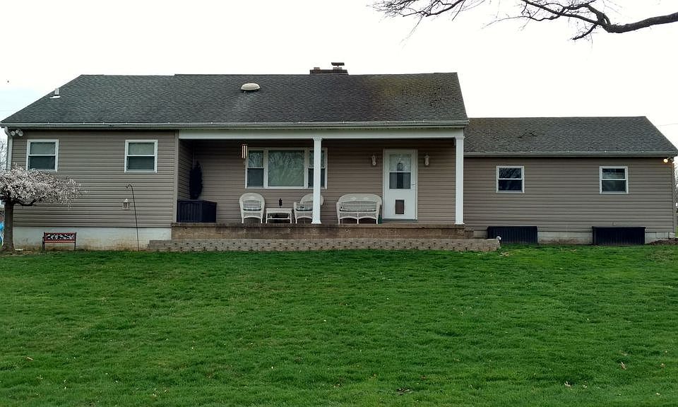 1st image of 3100 Lookout Dr