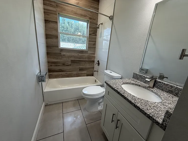 2837 SW 173rd Place Rd — Photo 8