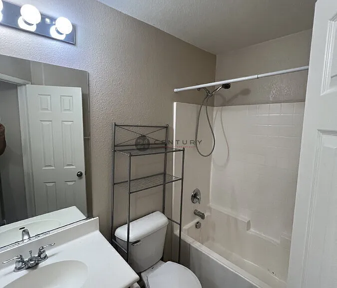 25265 Windy Cove St #3 — Photo 11