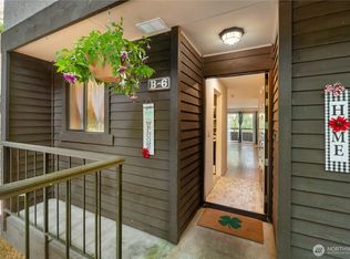 140 Summit Ave N UNIT B-6, Kent, WA 98030