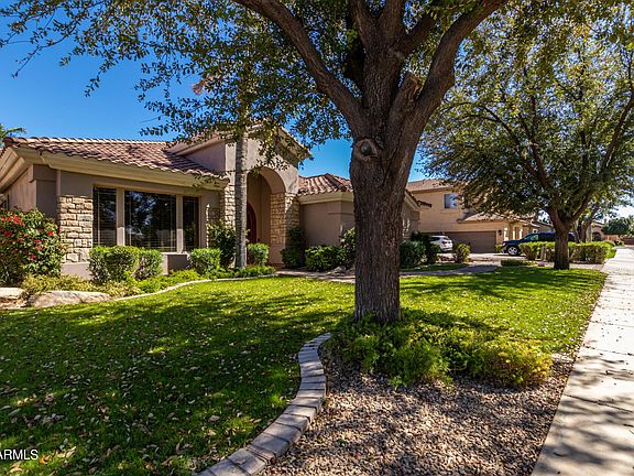 2nd image of 1563 S Tamarisk Dr