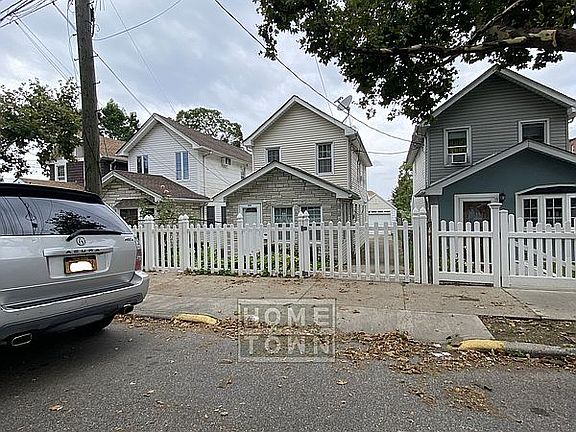 3rd image of 5907 Avenue