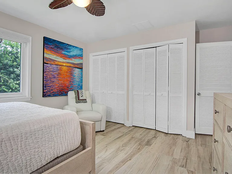 19 Pinehill Trl E — Photo 26