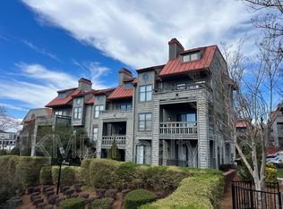 9029 J M Keynes Dr, Charlotte, NC 28262