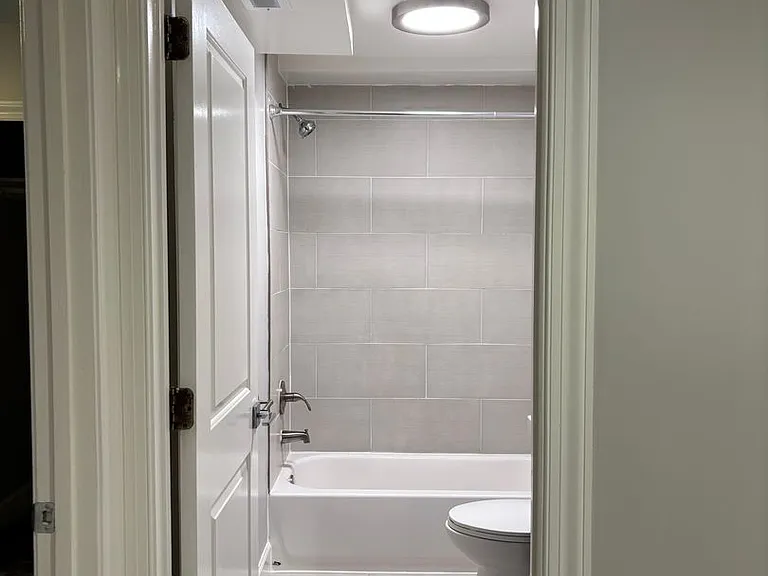 1445 Oak St NW — Photo 13