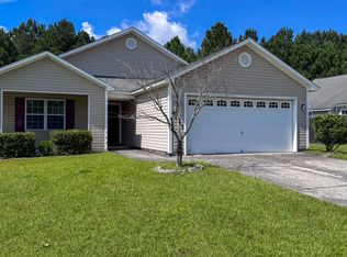 4011 W T Whitehead Dr, Jacksonville, NC 28546