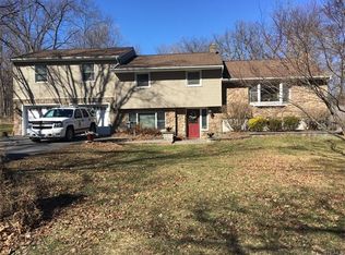 13 Archery Rd, Newburgh, NY 12550