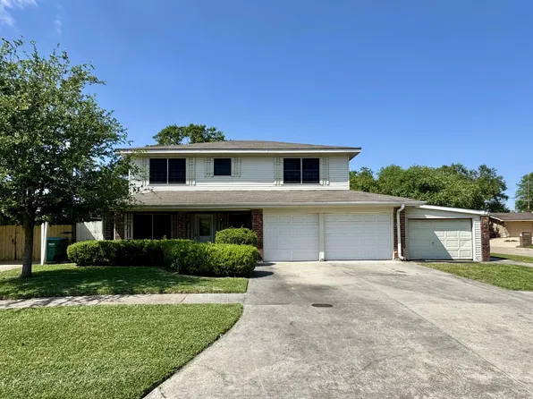 1625 Chatsworth Dr, Morgan City, LA 70380