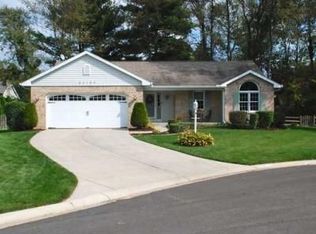 53190 Fiddlehead Ct, South Bend, IN 46637