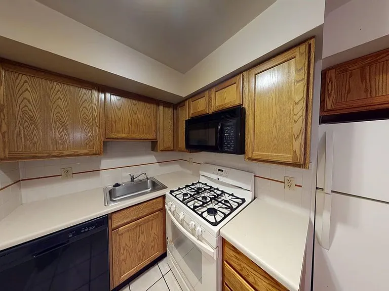 60 Chittenden Ave. SK — Photo 15