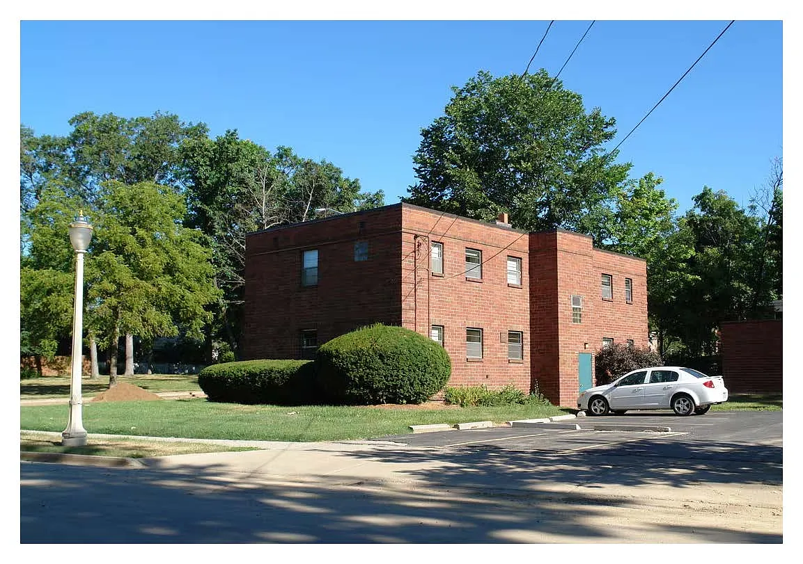 Building Photo - 312 N Harrison Rd