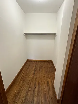 Rented by ERNY LLC | media 21