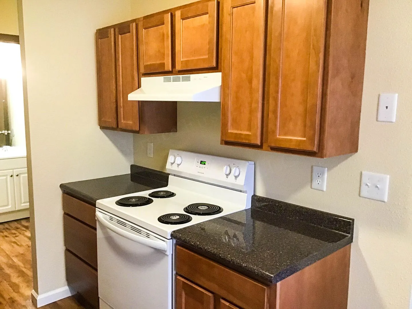 Longton Apartments — Photo 4