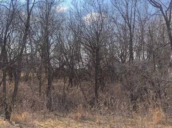 1801 Hobart St, Grinnell, IA 50112