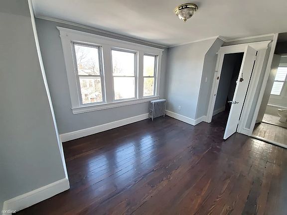 5th image of 432 S 14th St #5C