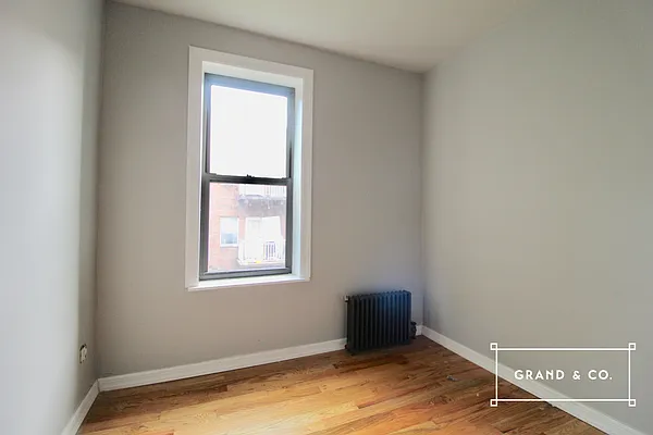 Rented by Grand & Co. | media 7