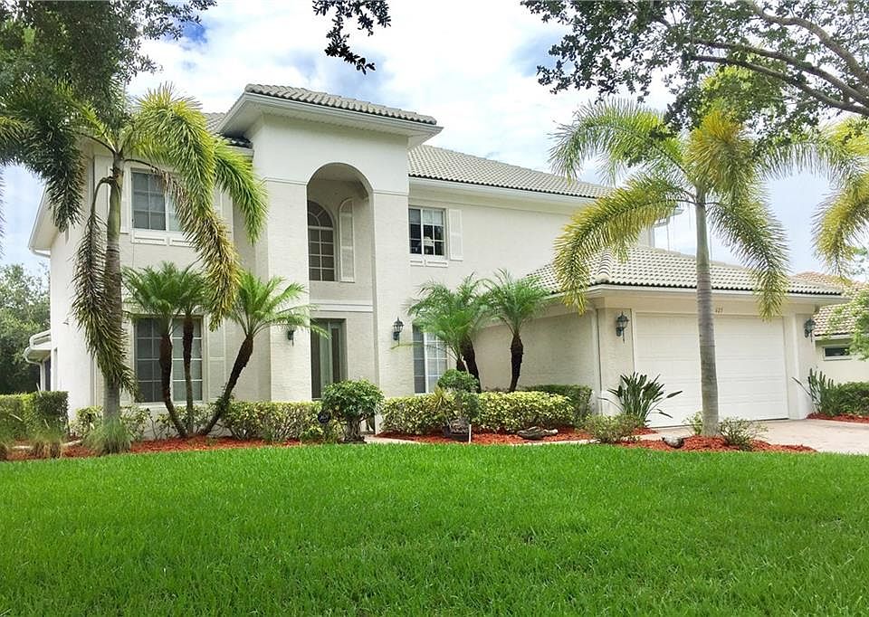 1st image of 625 SW Lighthouse Dr