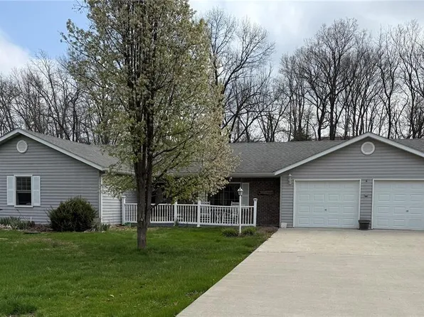 58406 Ridgeview Est, Hannibal, MO 63401