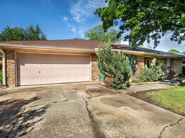 4100 Alava Dr, Fort Worth, TX 76133