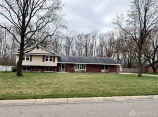 7727 Eagle Creek Dr, Dayton, OH 45459