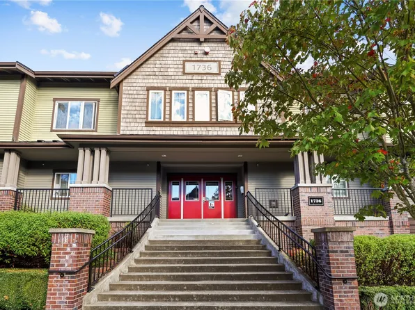 1736 10th Avenue NE #C-205, Issaquah, WA 98029