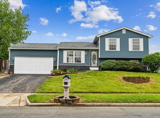 615 S Murray Hill Rd, Columbus, OH 43228