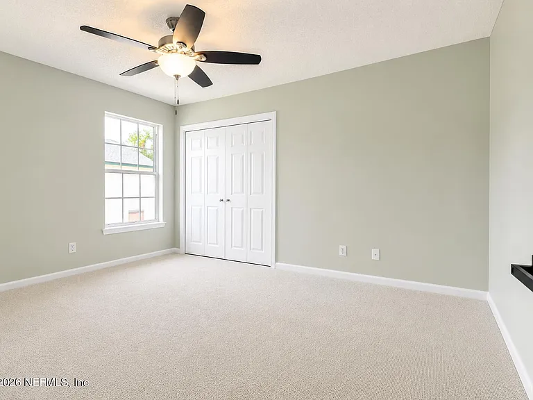 4635 Forest Glen Ct — Photo 14