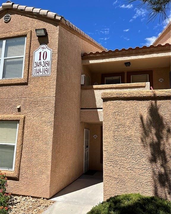 1st image of 1150 N Buffalo Dr APT 2049