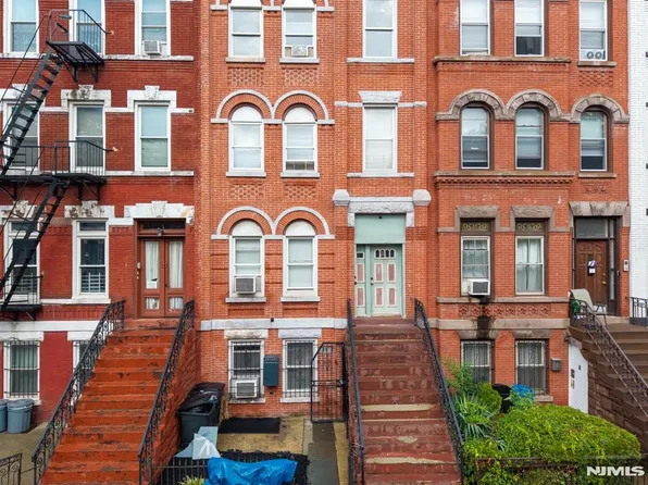 29 Madison Avenue, Jersey City, NJ 07304