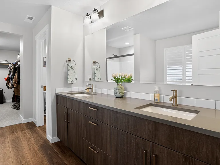 11745 W Mountain Iris St — Photo 9