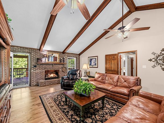 5th image of 4008 Shenandoah Dr
