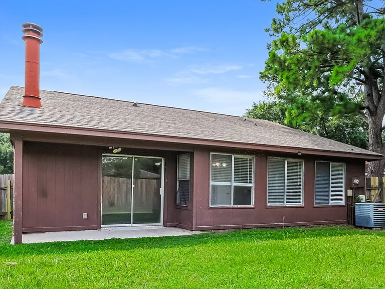 12627 Day Hollow Ln — Photo 16