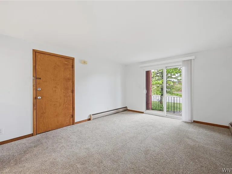 2500 Sheridan Dr #3 — Photo 3